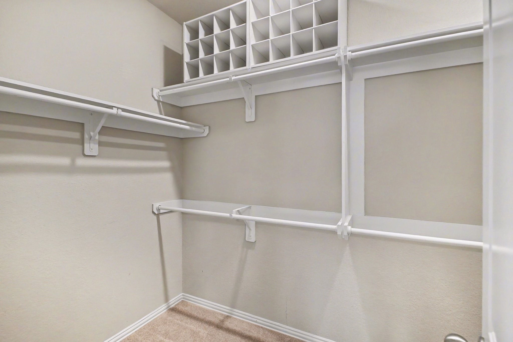 10602 Wagner Street Rosharon, TX 77583 - Photo 15 of 35 a view of closet