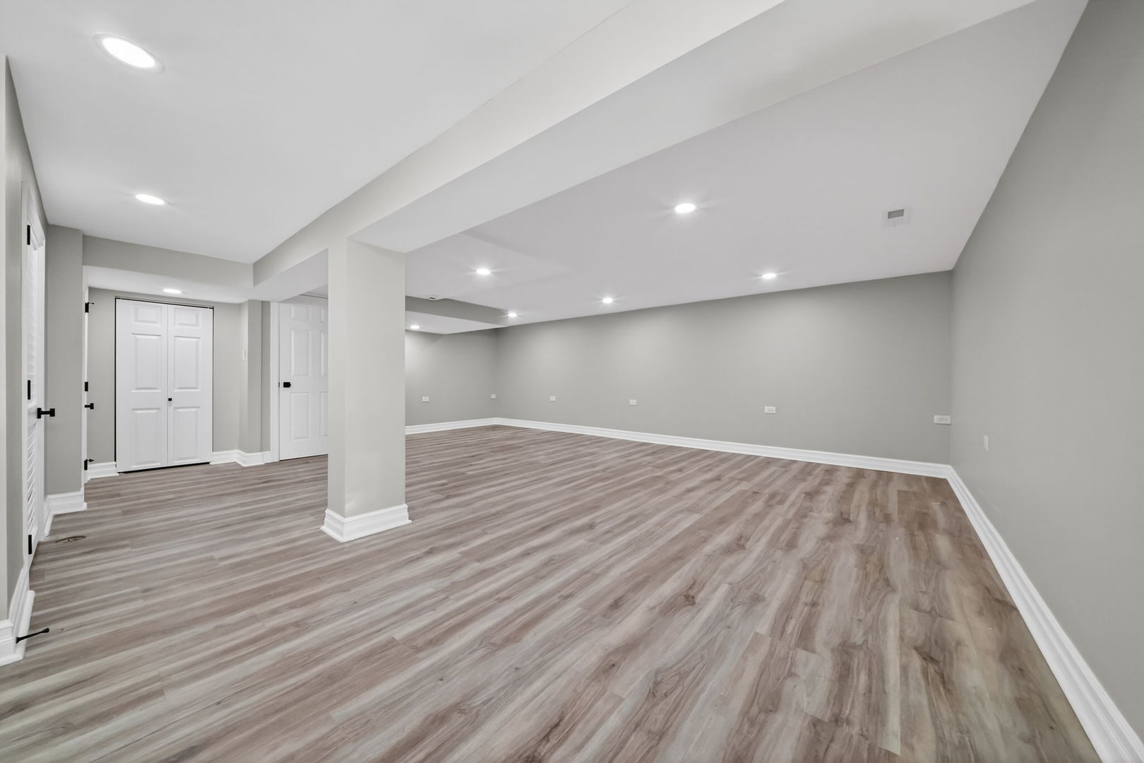 14940 Oak Street Dolton, IL 60419 - Photo 22 of 32