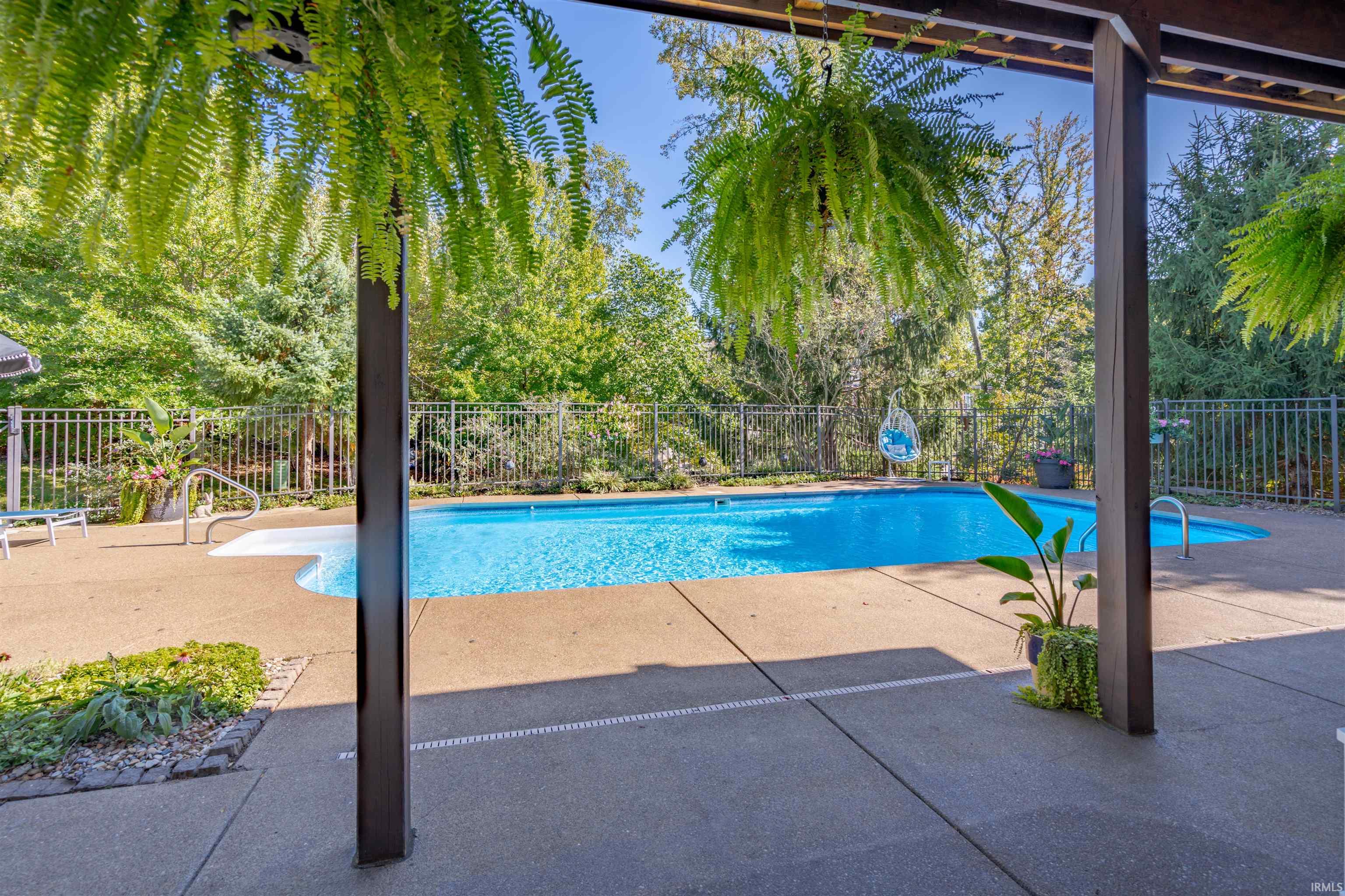 6444 Pebble Point Court Newburgh, IN 47630 - Photo 2 of 36