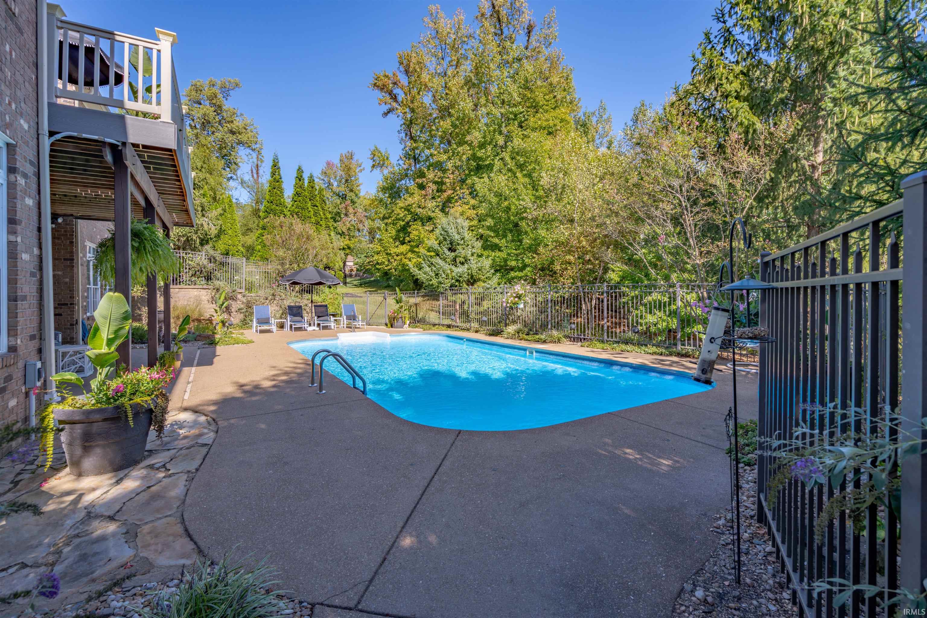 6444 Pebble Point Court Newburgh, IN 47630 - Photo 3 of 36