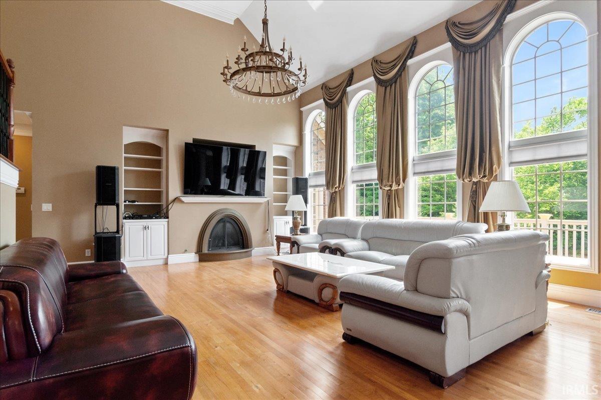 6444 Pebble Point Court Newburgh, IN 47630 - Photo 9 of 36