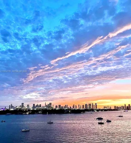 $4,250 | 1000 West Avenue, Unit 1015, Miami Beach, FL 33139