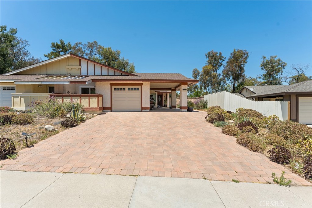5259 Creekside Road Camarillo, CA 93012 - Photo 2 of 20