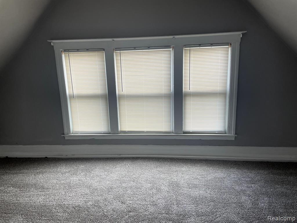 2 Chandler Street Detroit, MI 48202 - Photo 9 of 10