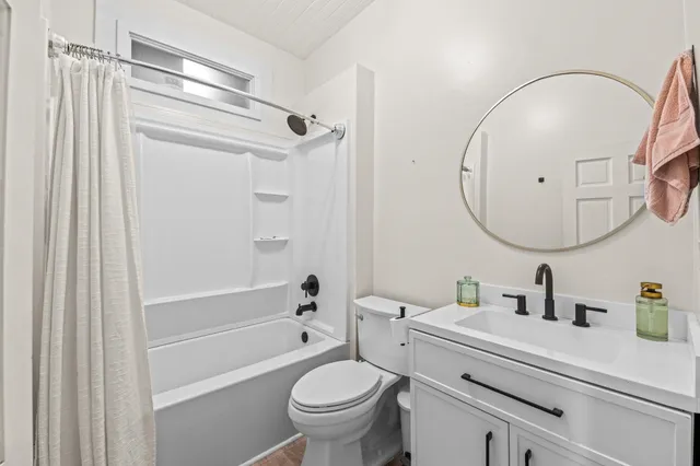 $275,000 | 660 North Jefferson Street, Monticello, FL 32344