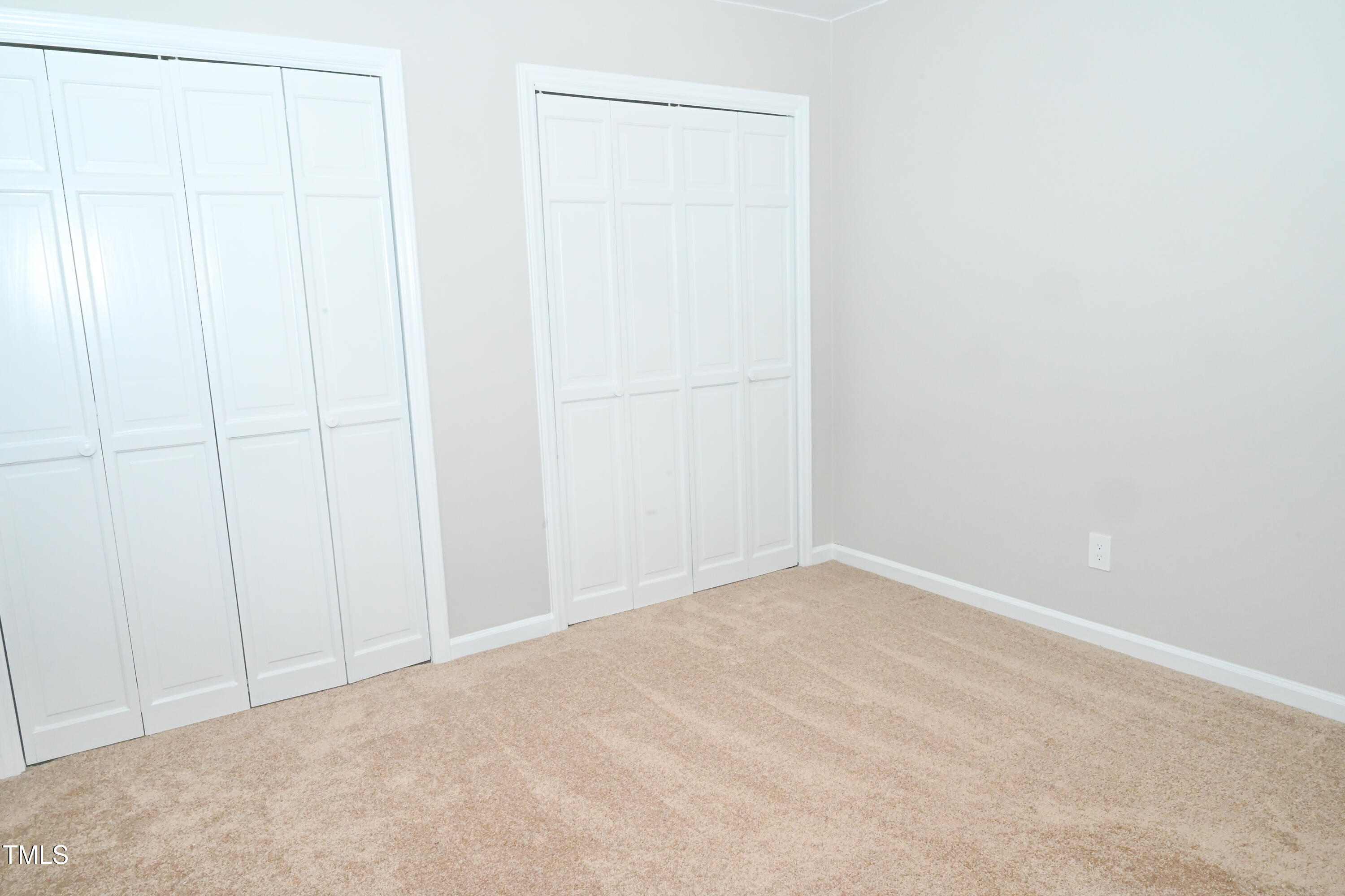 5012 Knaresborough Road Raleigh, NC 27612 - Photo 25 of 35 Front left bedroom
