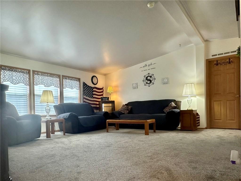 803 Hummingbird Lane Apollo, PA 15613 - Photo 7 of 19 Gallery Image 7