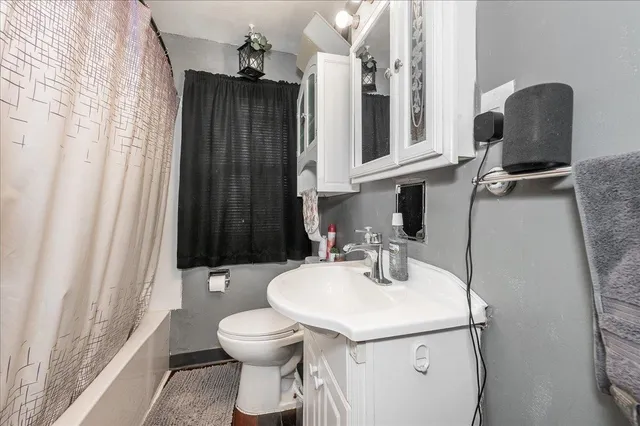 $225,000 | 5219 East 2nd Street, Superior, WI 54880