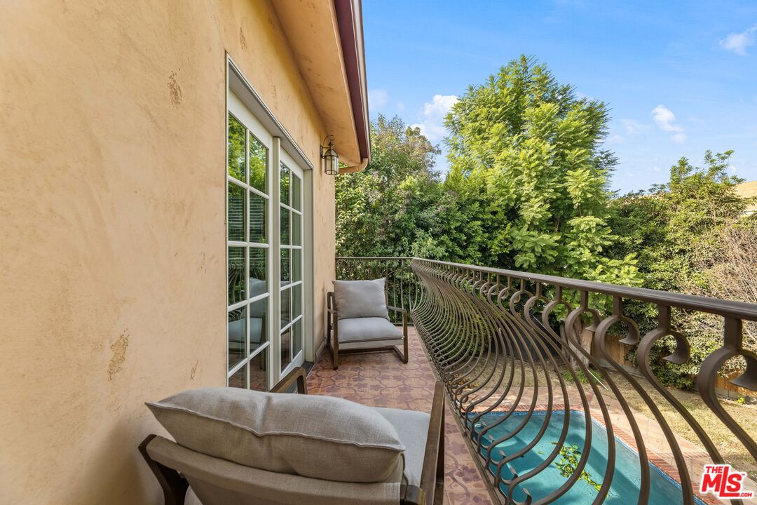 12109 Maxwellton Road Studio City, CA 91604 - Photo 48 of 75