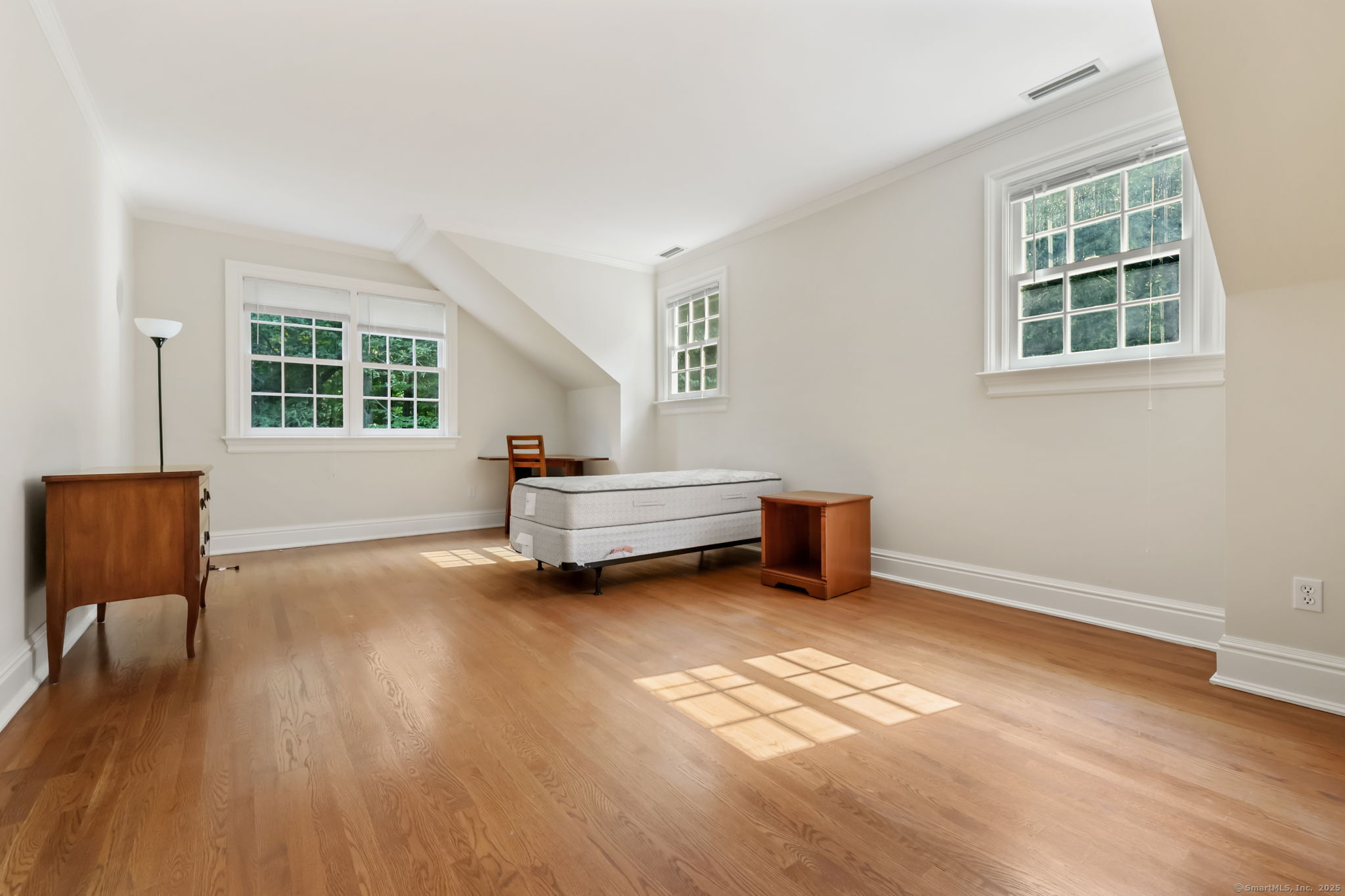 134 Valley Road New Canaan, CT 06840 - Photo 26 of 35