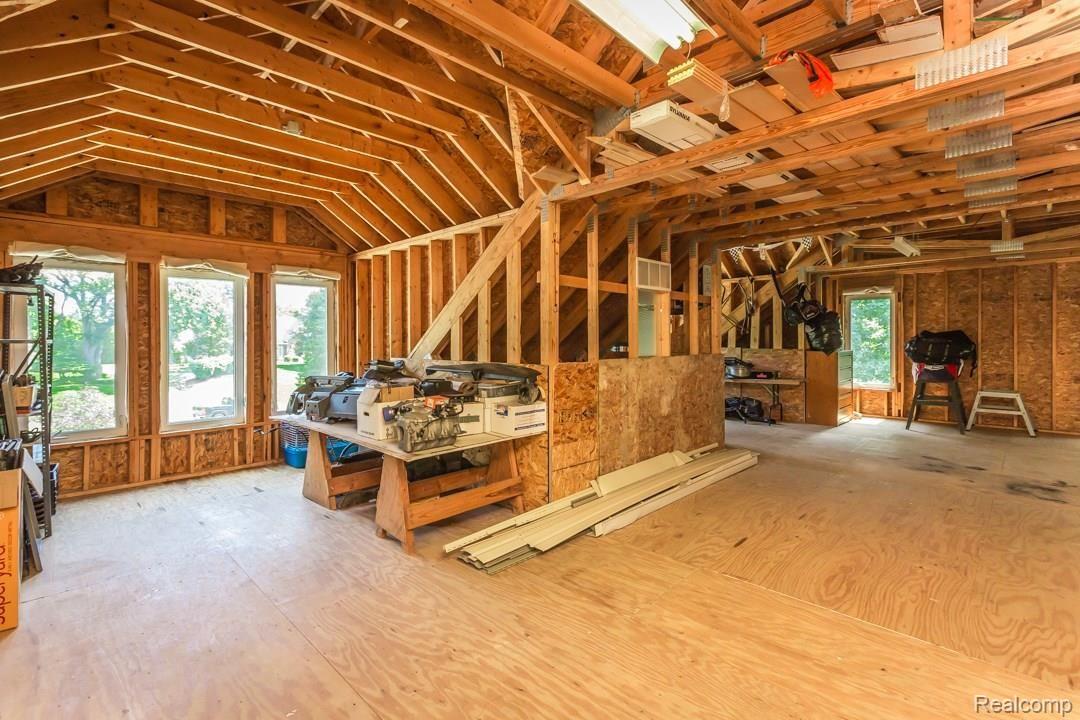 1261 Pine Ridge Road Milford, MI 48380 - Photo 64 of 90 AB6A0137.jpg