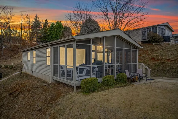 $299,000 | 1230 Melton Road, Unit 15, West Union, SC 29696