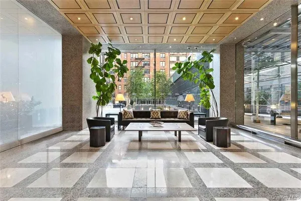 $4,500 | 322 West 57th Street | Hell's Kitchen