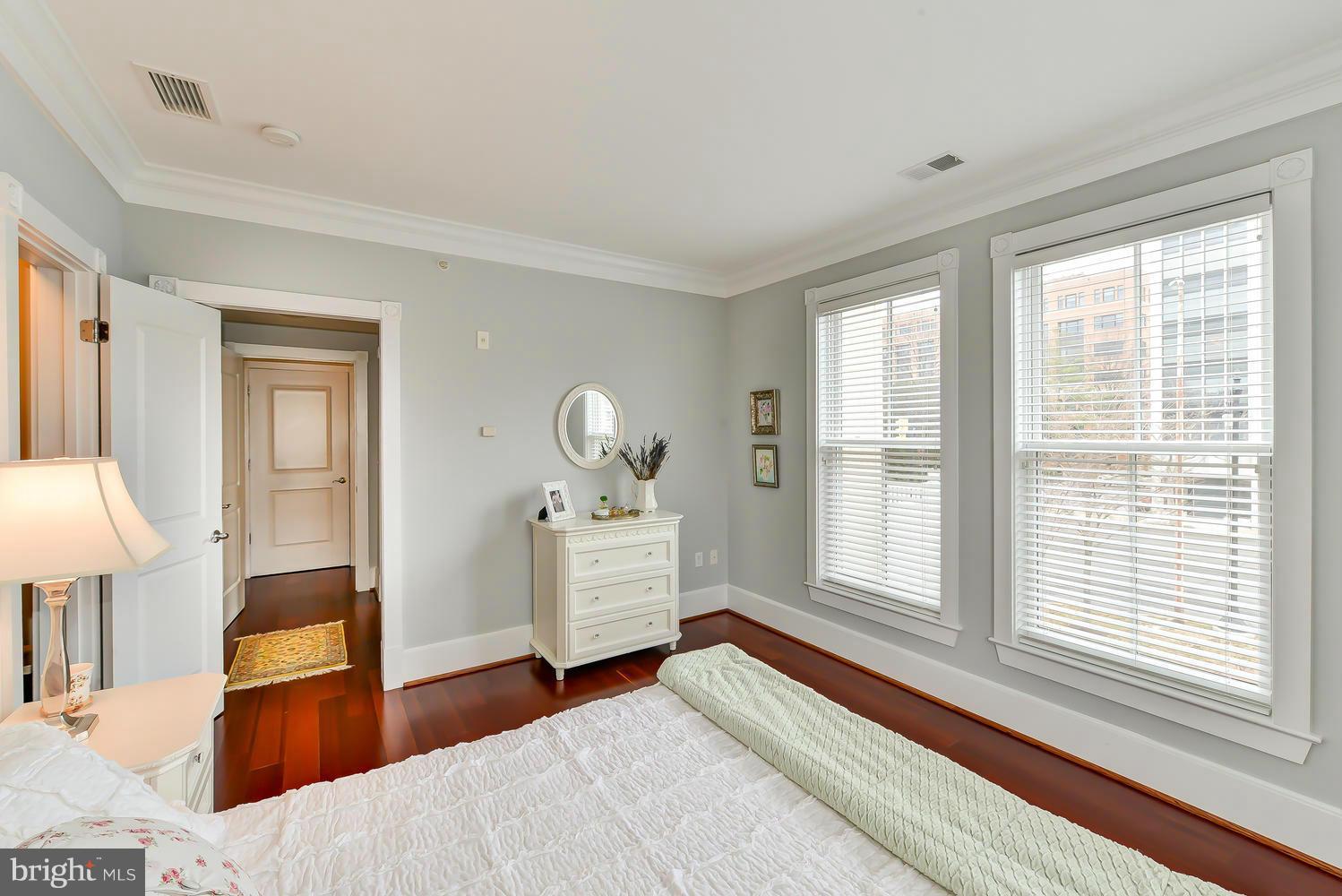 900 North Washington Street, Unit 201E Alexandria, VA 22314 - Photo 13 of 26 Bedroom (Master)