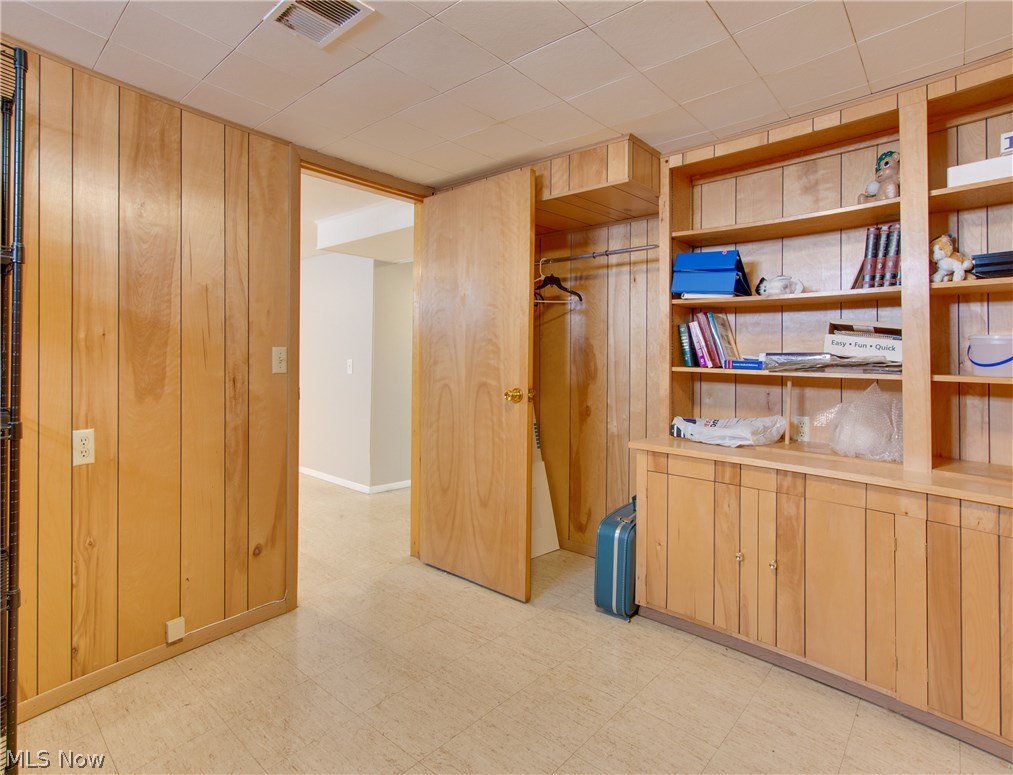 30835 Roosevelt Road Wickliffe, OH 44092 - Photo 17 of 22 Gallery Image 17