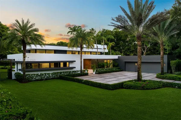 $6,995,000 | 7502 Southwest 102nd Street, Pinecrest, FL 33156