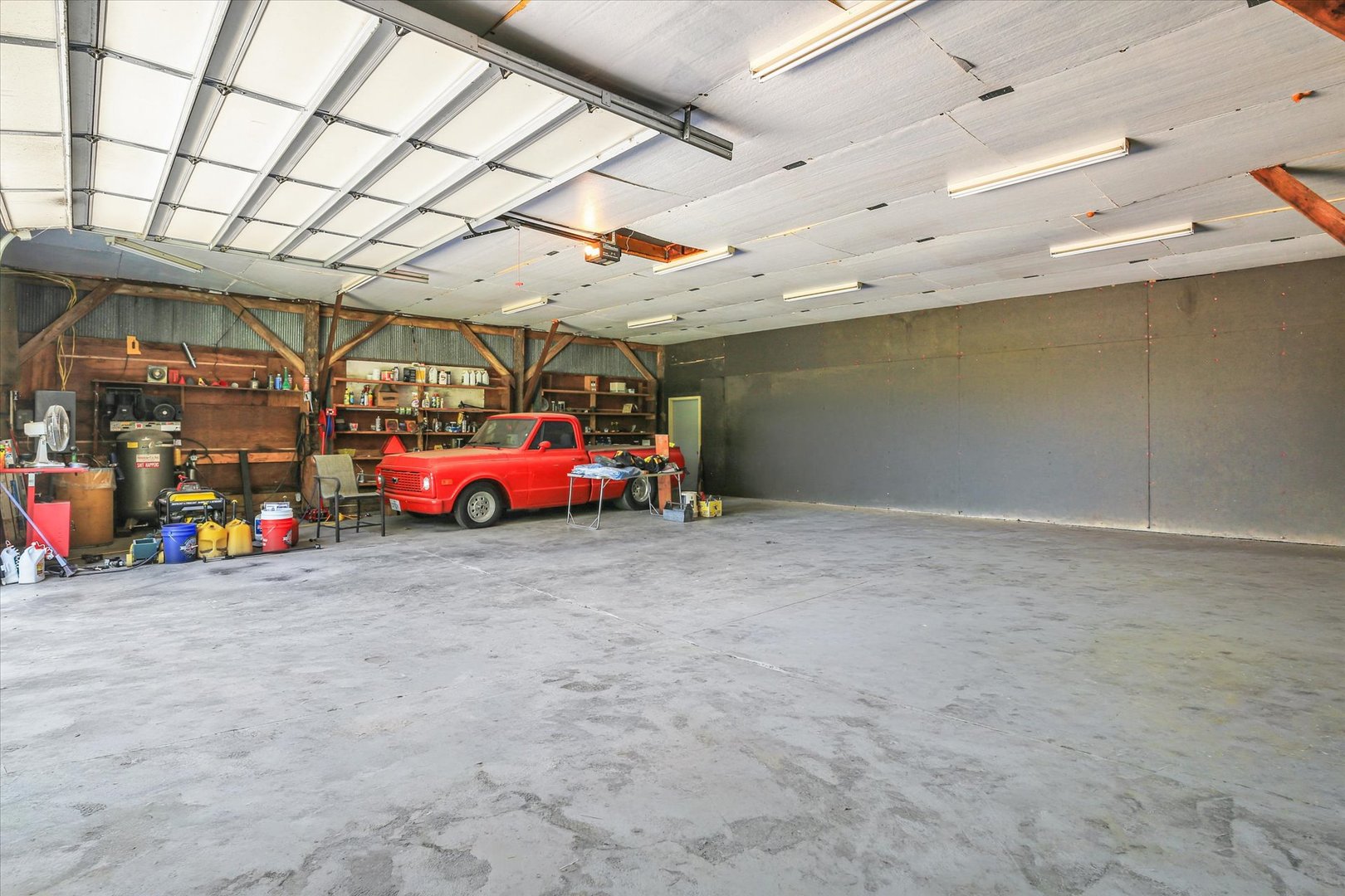 675 East 1950 North Road Monticello, IL 61856 - Photo 8 of 55 Gallery Image 8