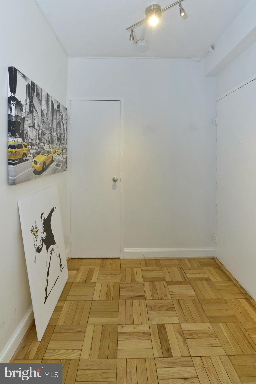3025 Ontario Road Northwest, Unit 110 Washington, DC 20009 - Photo 4 of 14 Interior (General)