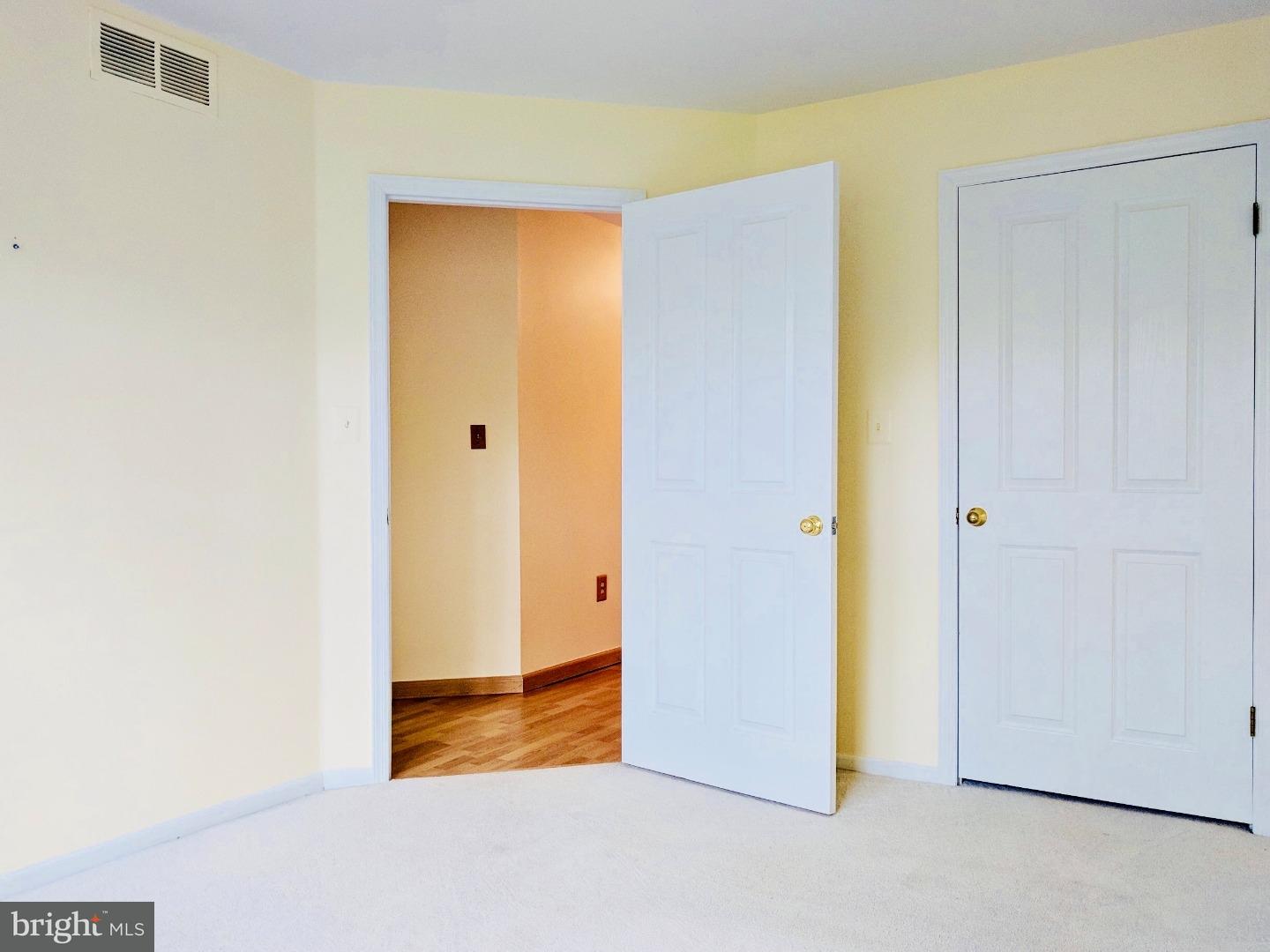313 Brickhouse Road Princeton, NJ 08540 - Photo 12 of 20