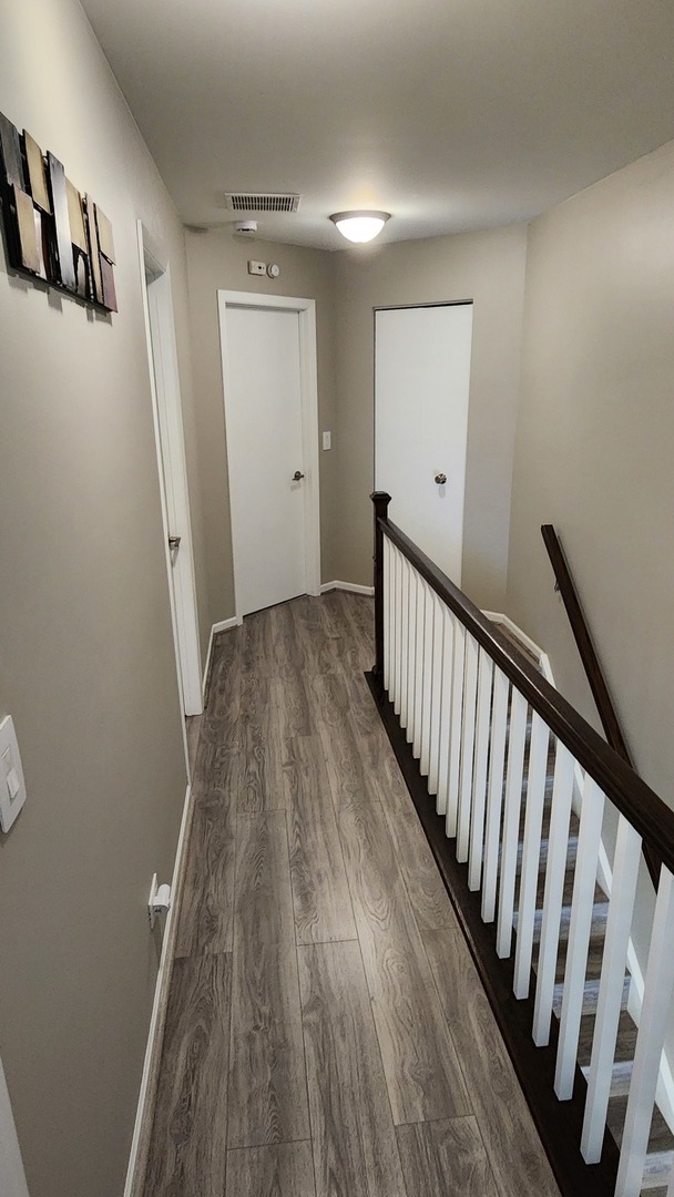 1285 Coldspring Road Carol Stream, IL 60188 - Photo 18 of 36 Gallery Image 18