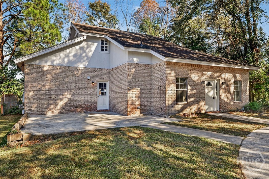 1920 Mitchell Street Savannah, GA 31405 - Photo 4 of 43