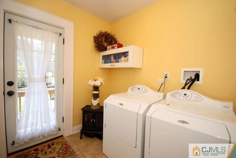 202 Ashland Road Middlesex, NJ 08846 - Photo 14 of 22 Gallery Image 14
