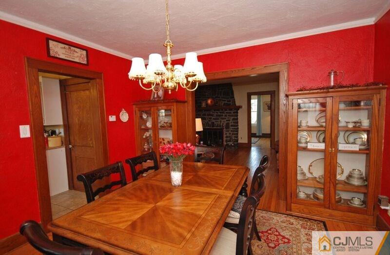 202 Ashland Road Middlesex, NJ 08846 - Photo 7 of 22 Gallery Image 7