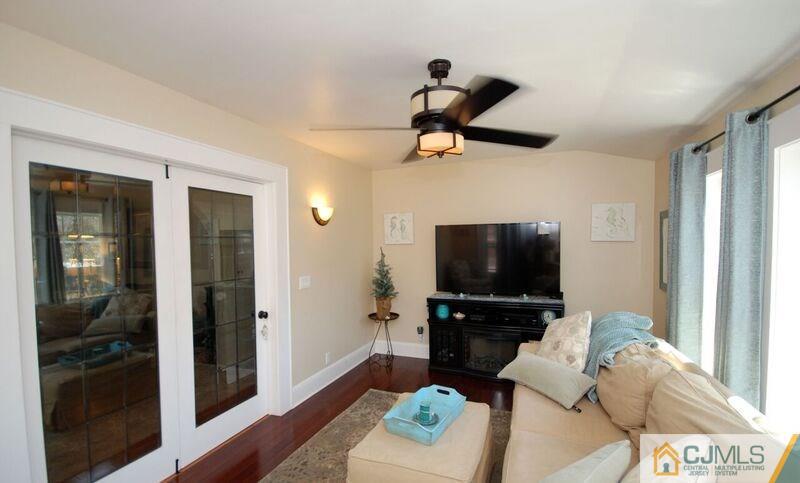 202 Ashland Road Middlesex, NJ 08846 - Photo 10 of 22 Gallery Image 10