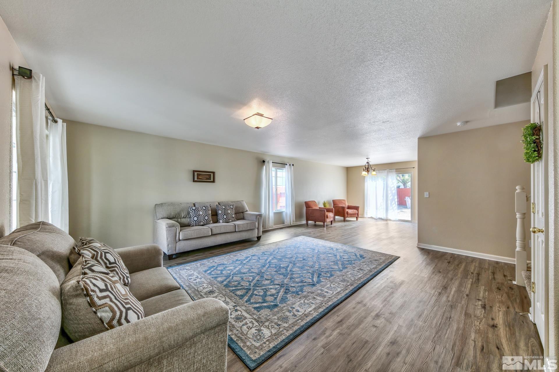 17790 Oakview Court Reno, NV 89508 - Photo 4 of 21 Photo 4