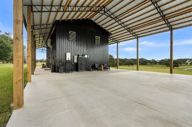 a view of a house with a outdoor space