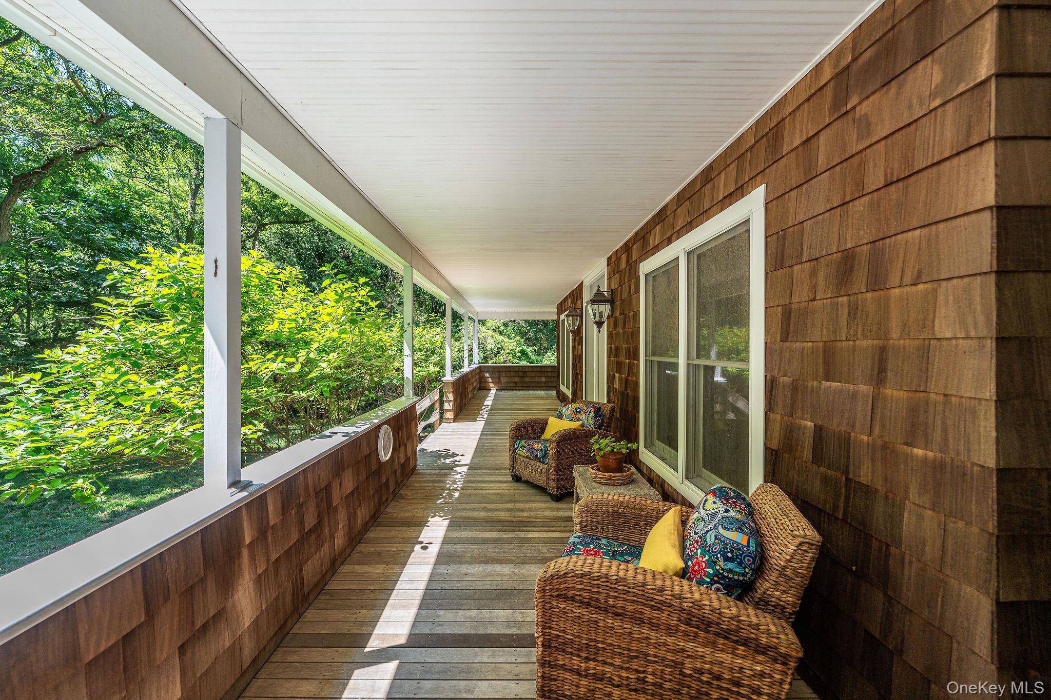 4408 Old North Road Southold, NY 11971 - Photo 31 of 36