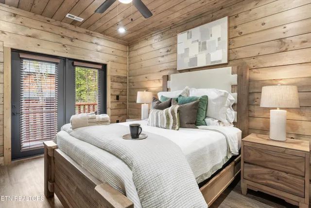 $975,000 | 2107 Vly Crk Way, Pigeon Forge, TN 37862