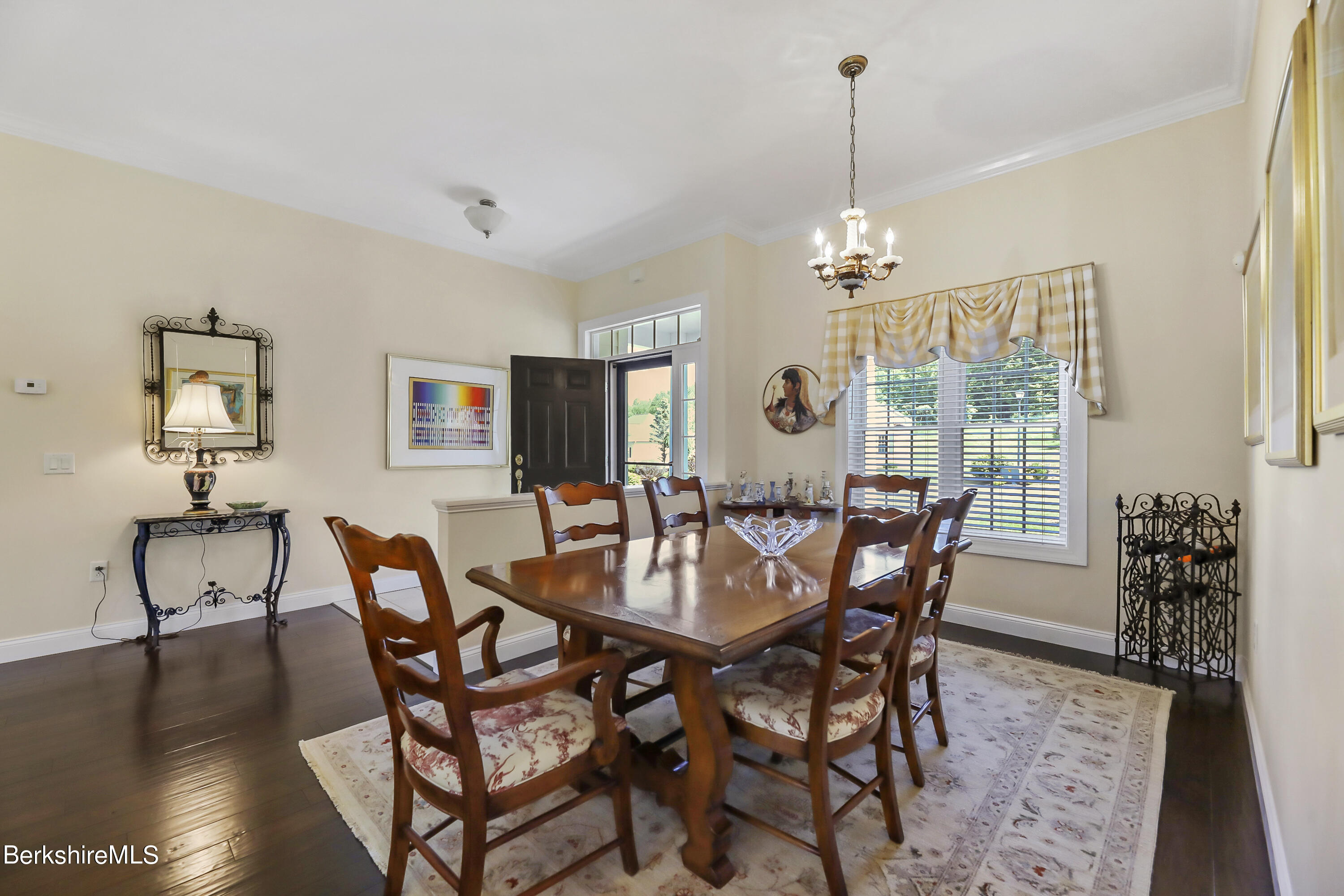 290 Red Barn Road Dalton, MA 01226 - Photo 5 of 41 30 Dining Room