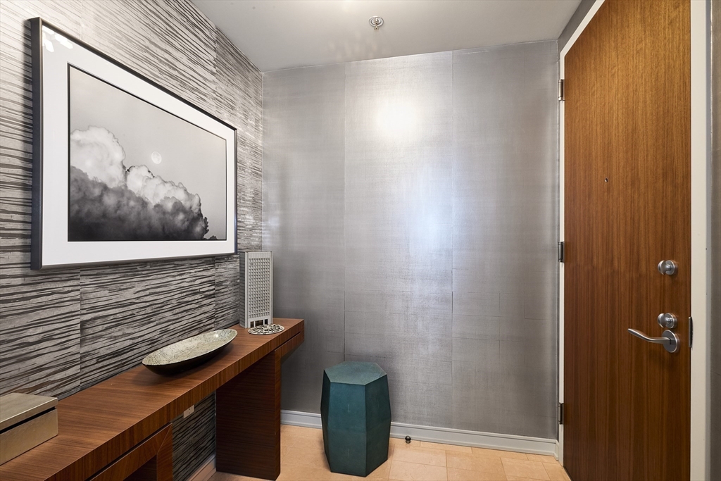 580 Washington Street, Unit 302 Boston, MA 02111 - Photo 8 of 40