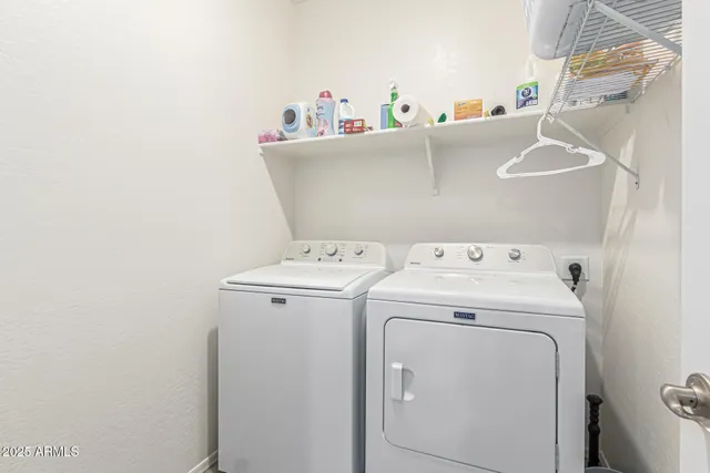 $399,900 | 18381 East Donato Drive, Gold Canyon, AZ 85118