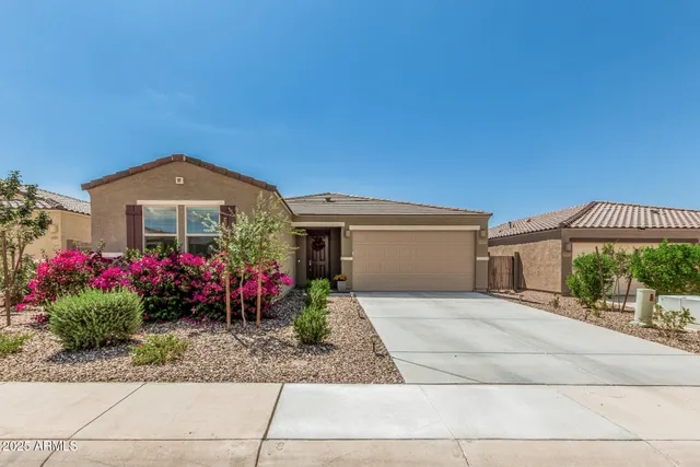 $399,900 | 18381 East Donato Drive, Gold Canyon, AZ 85118
