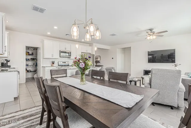 $399,900 | 18381 East Donato Drive, Gold Canyon, AZ 85118