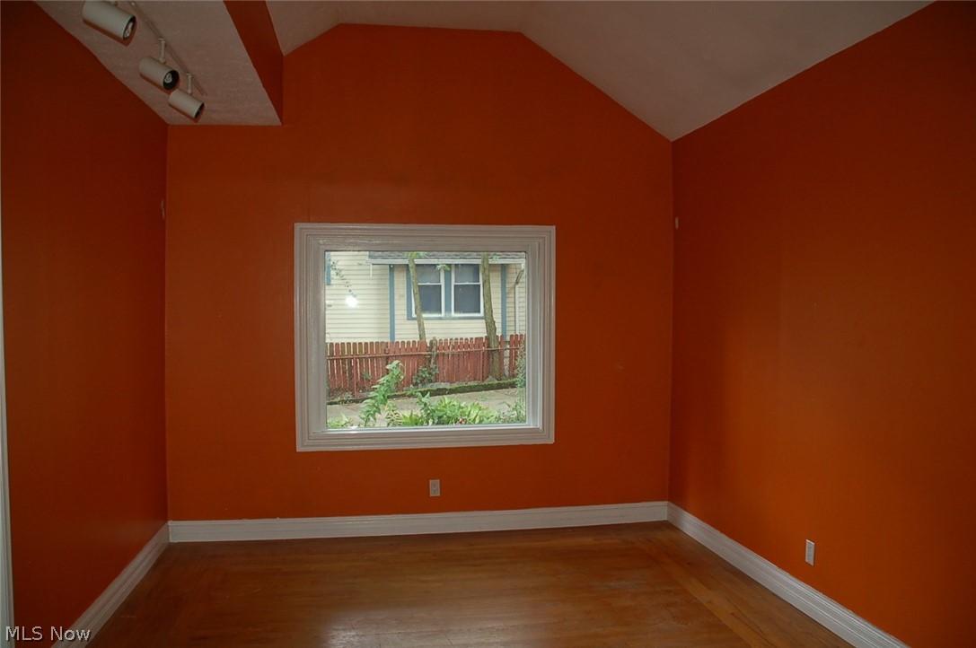 130 Prospect Road Berea, OH 44017 - Photo 6 of 18 Gallery Image 6