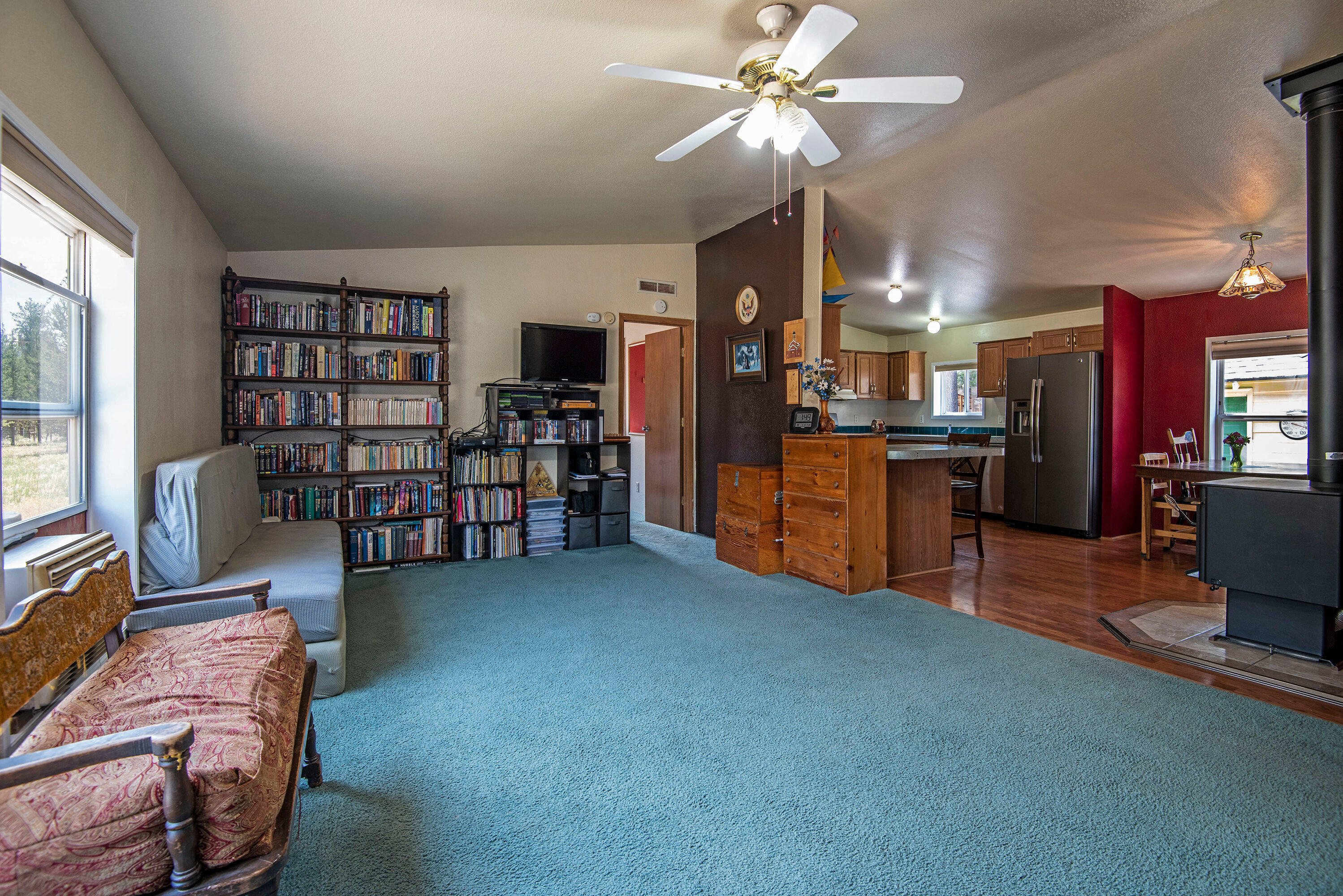 52195 Dustan Road La Pine, OR 97739 - Photo 8 of 29 52195 Dustan Rd La Pine OR-print-018-023