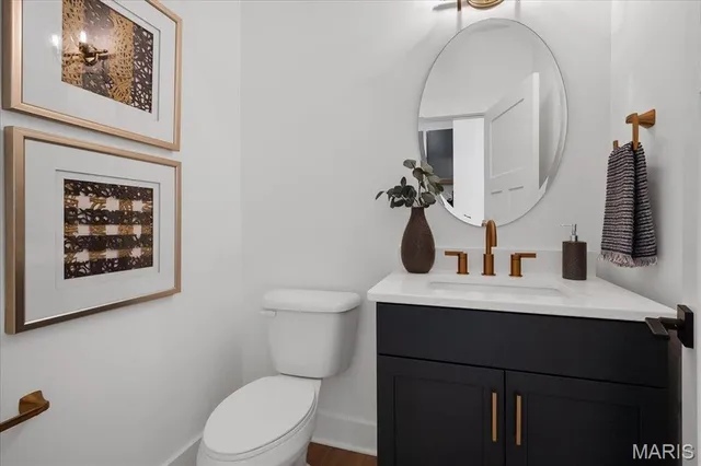 $832,000 | 2904 Collier Avenue, Brentwood, MO 63144