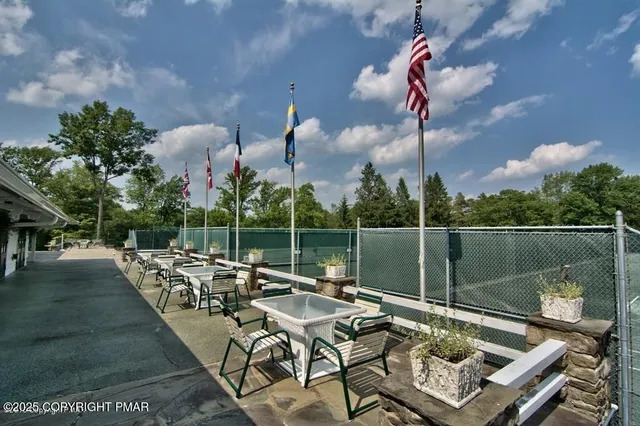 $499,000 | 519 Pheasant Lane, Cresco, PA 18326