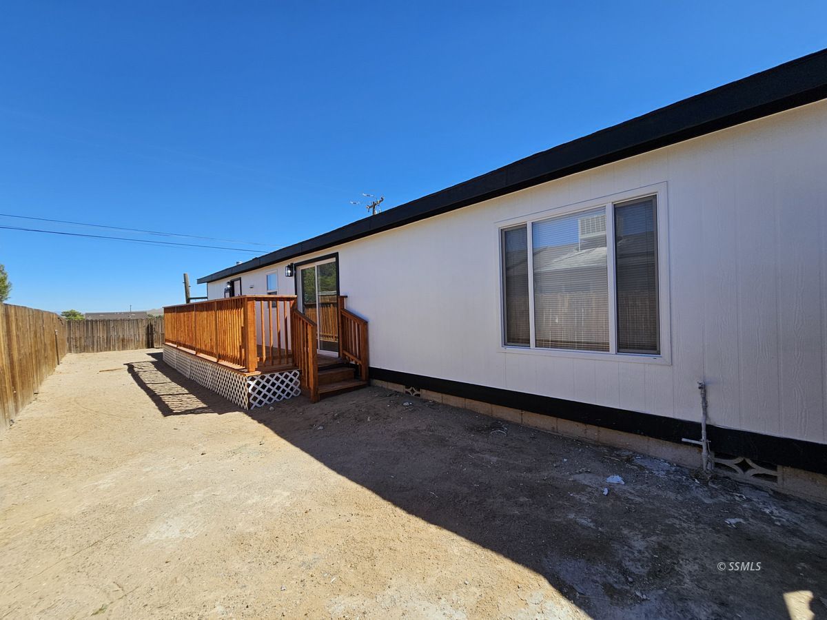 1040 Porter Street Ridgecrest, CA 93555 - Photo 37 of 37 Gallery Image 37