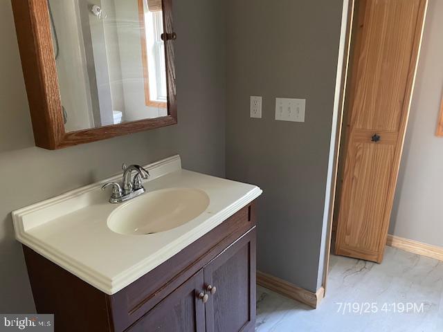 26013 Bethesda Road Georgetown, DE 19947 - Photo 33 of 41 'in-law' suite includes kitchenette and bathroom