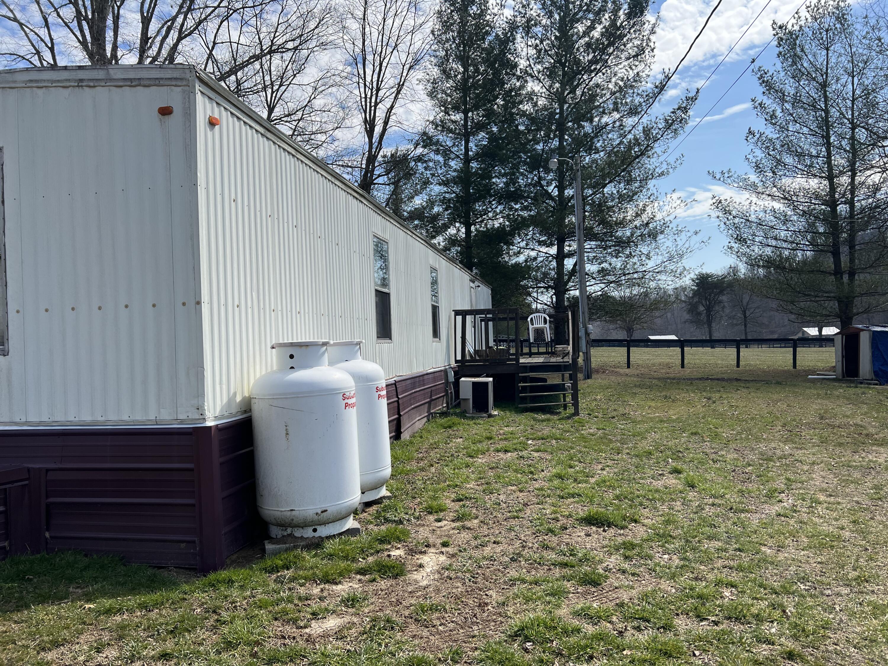 1213 Flat Gap Road Berea, KY 40403 - Photo 4 of 22 Photo Mar 03, 12 24 49 PM
