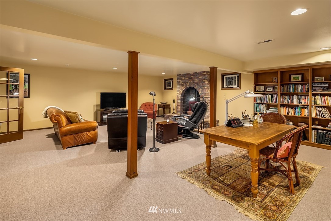 8985 Sunrise Road Custer, WA 98240 - Photo 22 of 30