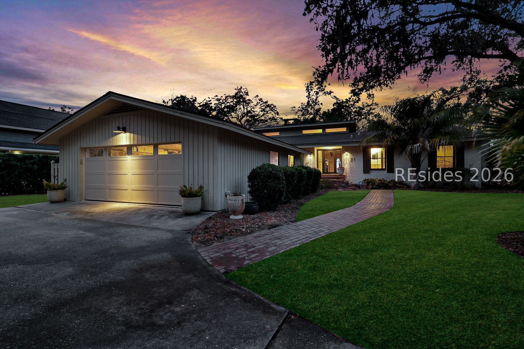 21 North Calibogue Cay Road Hilton Head Island, SC 29928 - Photo 3 of 66
