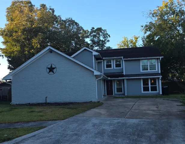 $300,000 | 8626 Berry Vine Drive, Houston, TX 77489