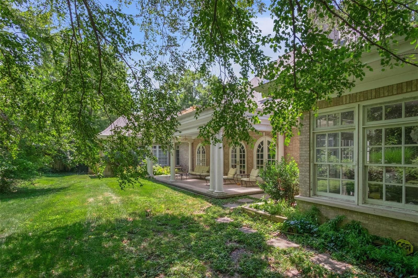 2038 North Geyer Road Frontenac, MO 63131 - Photo 30 of 33 Gallery Image 30