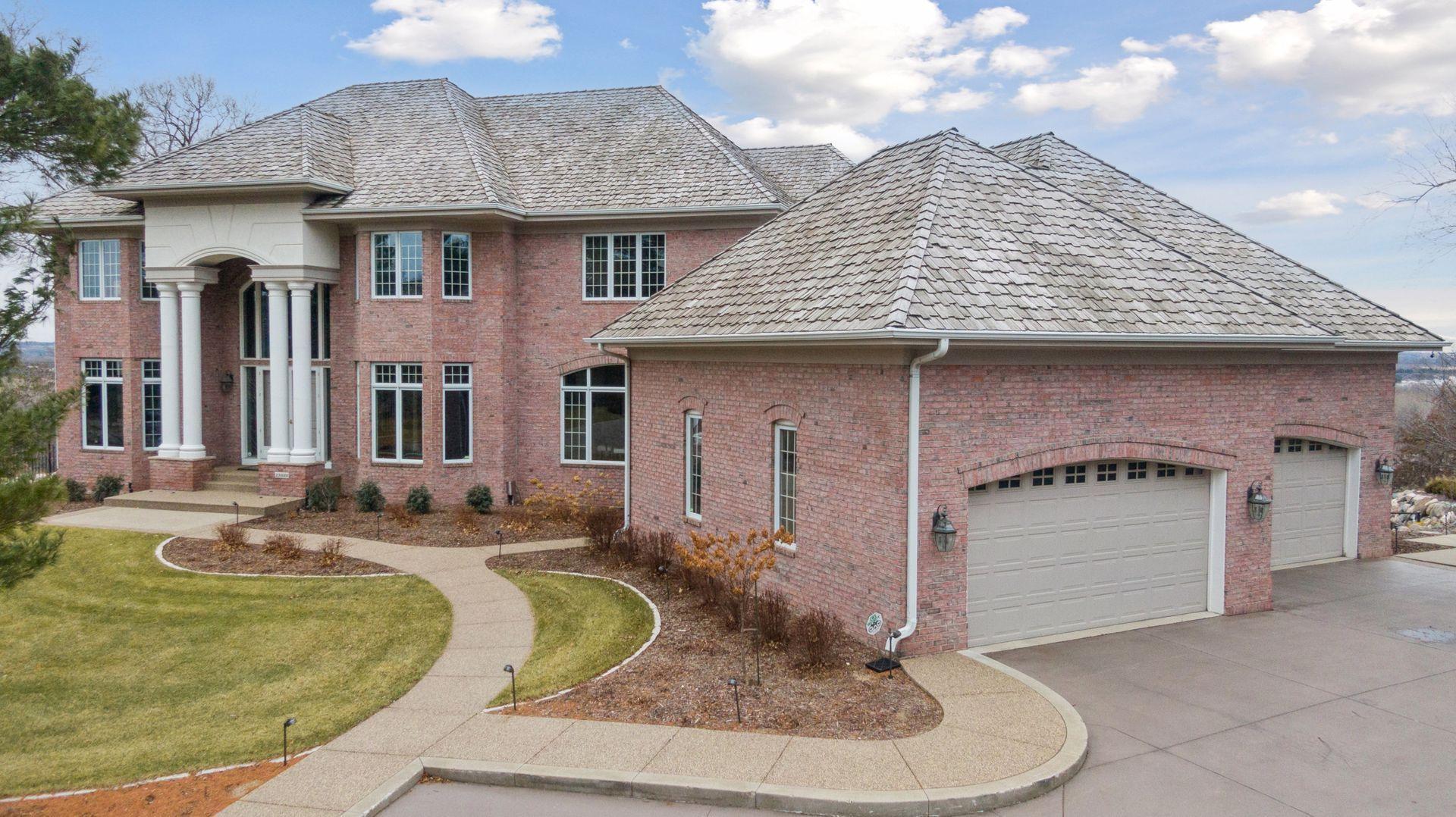 11039 Bell Oaks Estate Road Eden Prairie, MN 55347 - Photo 45 of 46 Gallery Image 45