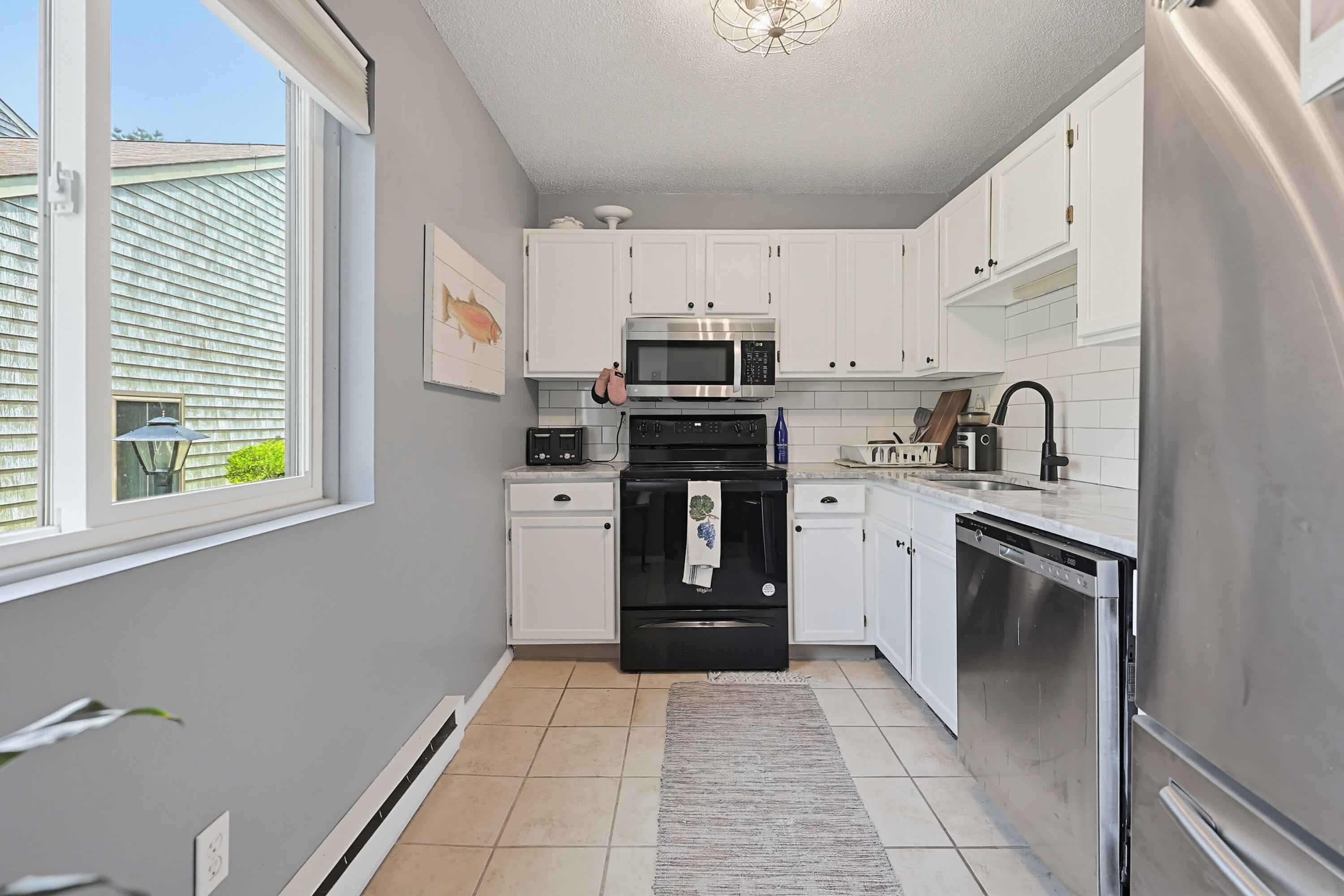 49 Round House Road Bourne, MA 02532 - Photo 3 of 25 Peregrine_3